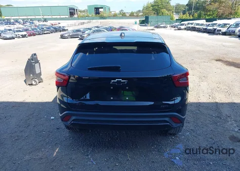 2025 Chevrolet Trax Fwd 1Rs from USA, damaged, VIN KL77LGEP2SC122202